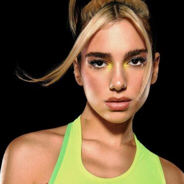 Dua Lipa - Physical - Future Nostalgia - COMUCOSAS